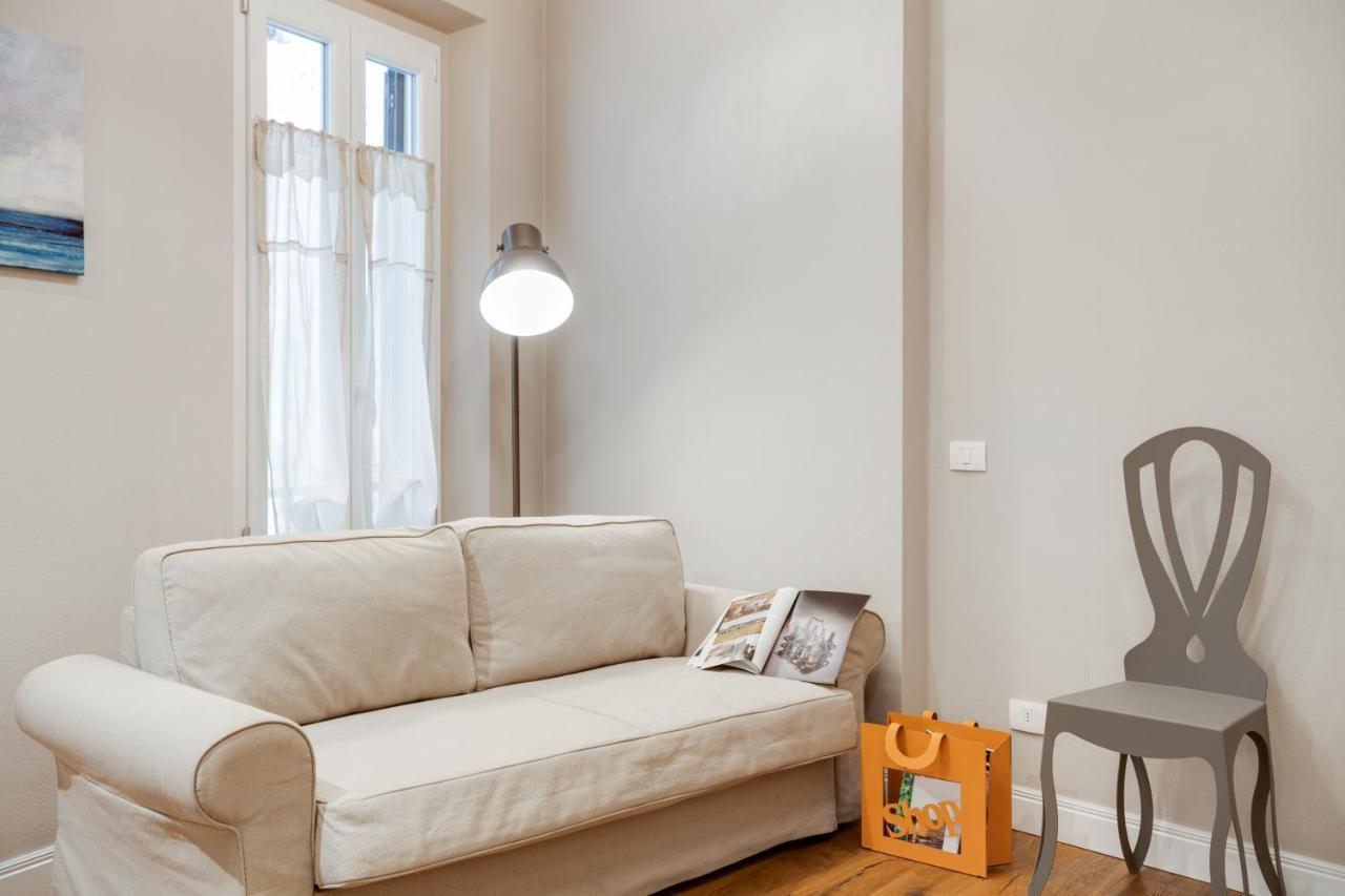 フィレンツェPalazzo Pitti & Ponte Vecchio Cozy Flatアパートメント エクステリア 写真